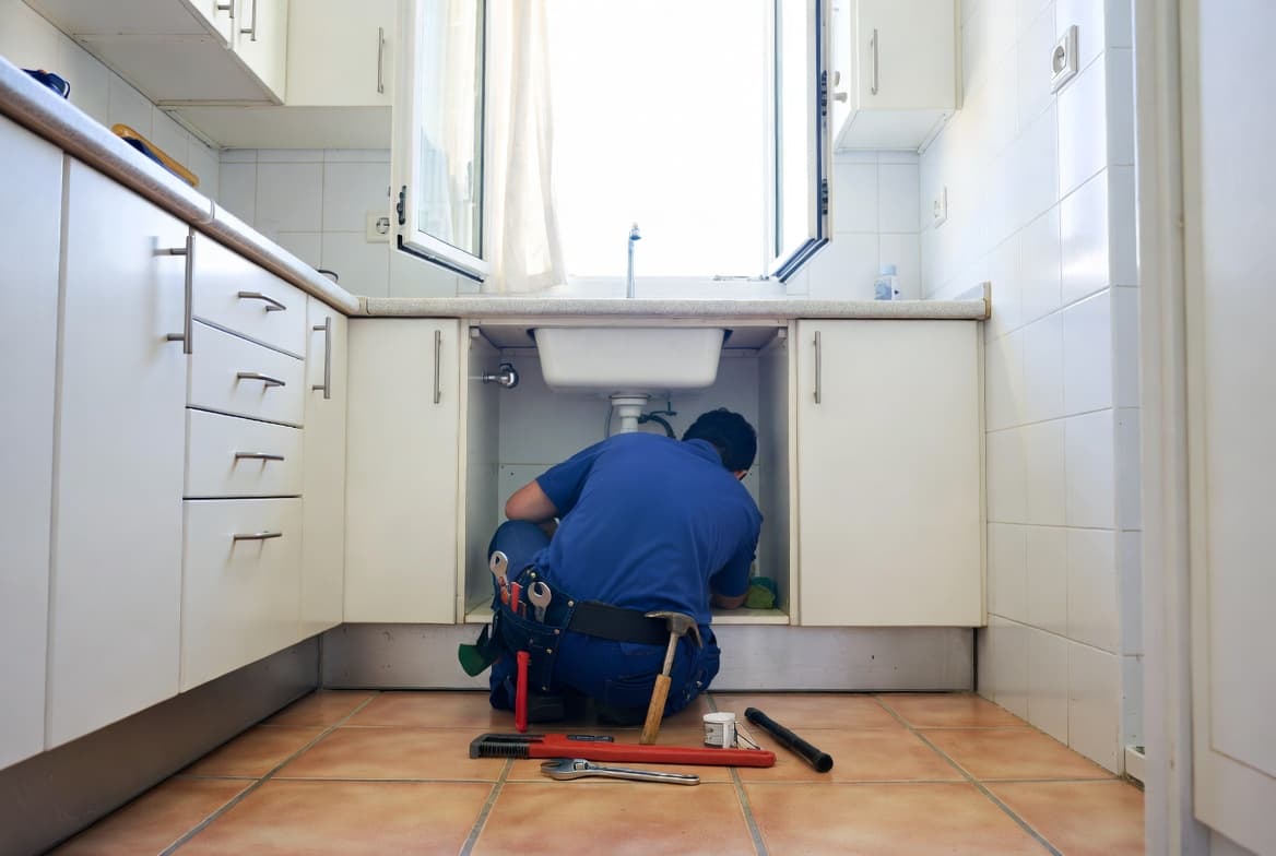 Plumber Call-Out Costs in Spain - What Expats Actually Pay
